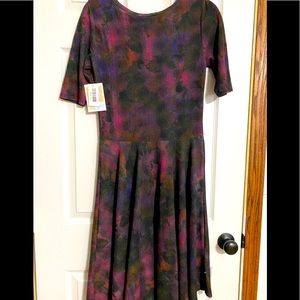 NWT Lularoe Nicole dress size medium purple shade
